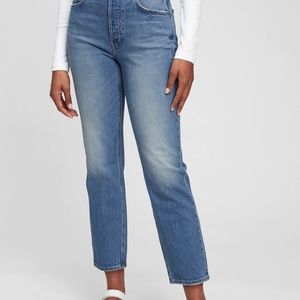 GAP Cheeky Straight jeans size 27